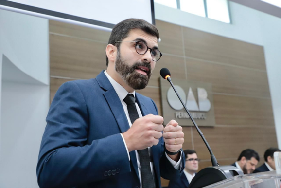 Redes sociais e intelig&ecirc;ncia artificial imp&otilde;em novos desafios &agrave; campanha eleitoral de 2026