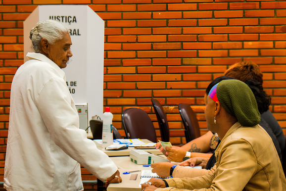 Comparecimento &agrave; vota&ccedil;&atilde;o nas Elei&ccedil;&otilde;es 2026 pode ser utilizado como prova de vida do INSS