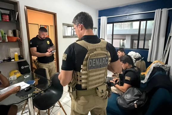 Pol&iacute;cia Civil deflagra opera&ccedil;&atilde;o contra suspeitas de peculato na C&acirc;mara de Limoeiro