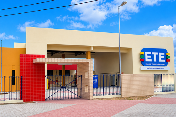 ETE Ant&ocirc;nio Arruda de Farias abre 180 vagas para Ensino M&eacute;dio T&eacute;cnico em 2027