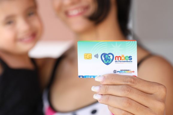 Programa M&atilde;es de Pernambuco abre 2.760 vagas para aux&iacute;lio mensal de R$ 300