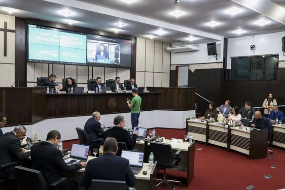 C&acirc;mara antecipa R$ 500 mil para refor&ccedil;ar obras em estradas rurais