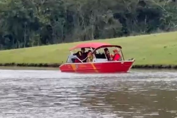 Bombeiros retomam buscas por cascavelense desaparecido em lago nesta quarta