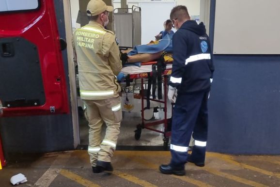 Jovem esfaqueado ap&oacute;s discuss&atilde;o por celular n&atilde;o resiste e morre no hospital
