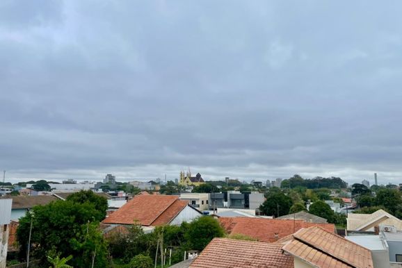 Quinta-feira tem carinha de pregui&ccedil;a, com dia fresquinho, chuvinha e c&eacute;u nublado em Toledo