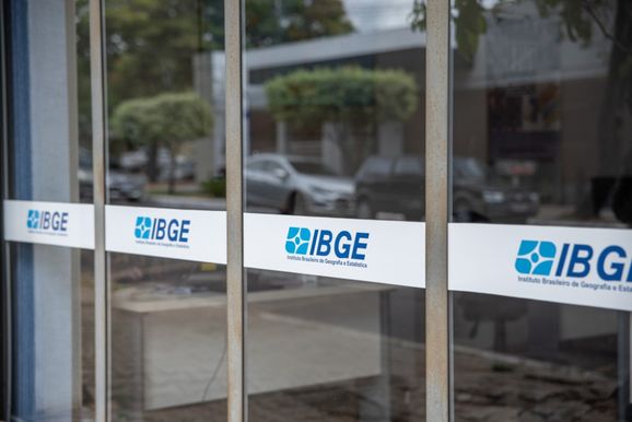 IBGE abre processo seletivo do Censo Agropecu&aacute;rio com 10 vagas para Umuarama e regi&atilde;o