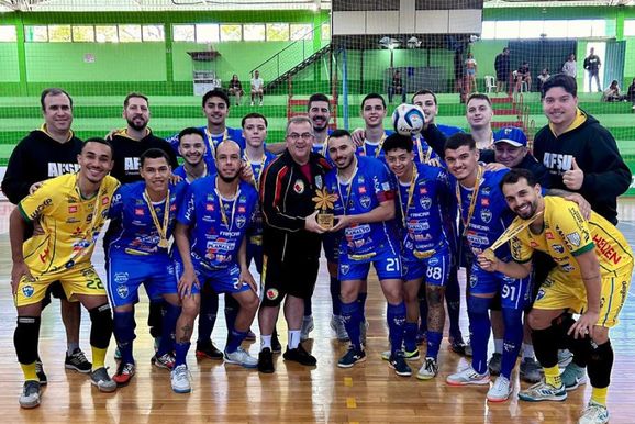 Umuarama garante vaga na fase estadual dos Jogos Abertos do Paran&aacute;