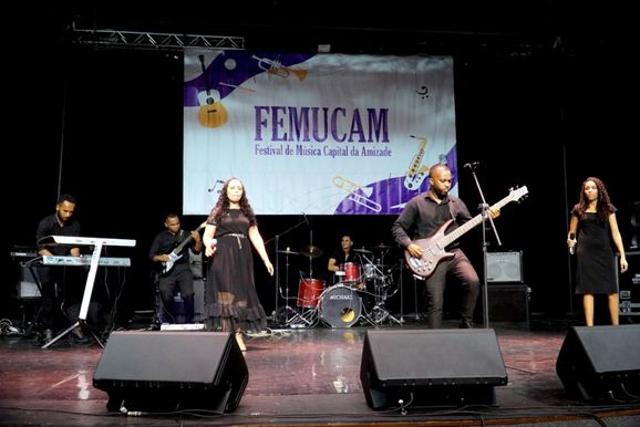 Funda&ccedil;&atilde;o Cultural de Umuarama abre inscri&ccedil;&otilde;es gratuitas para o Femucam e Femucam Kids 2026