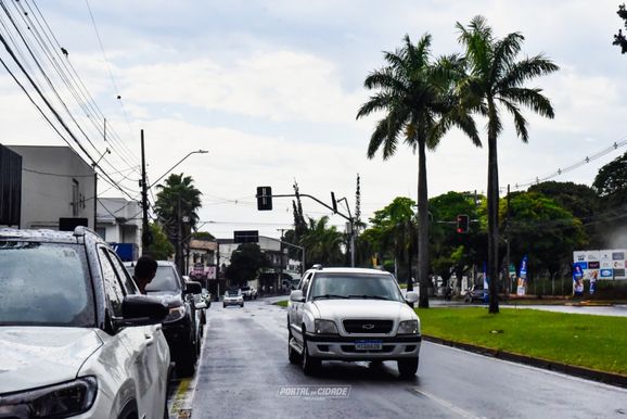 Mobilidade em expans&atilde;o: frota de Umuarama supera marca de 105 mil ve&iacute;culos em agosto