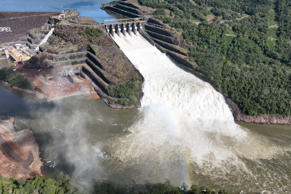 Chuvas fazem Copel abrir comportas de tr&ecirc;s usinas do Rio Igua&ccedil;u