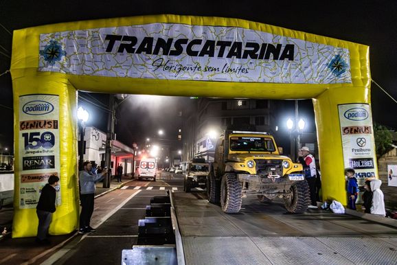 Porto Uni&atilde;o entra pela primeira vez na rota do Transcatarina e recebe festa off-road