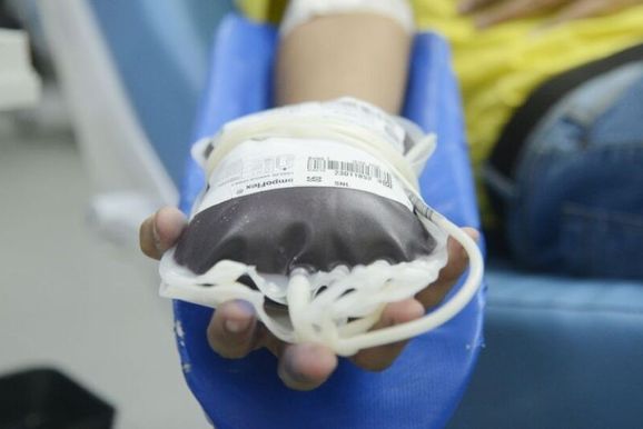 Doa&ccedil;&atilde;o de sangue: espera para quem fez tatuagem e piercing ser&aacute; menor