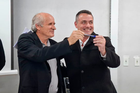 Sandro Calikoski assume Prefeitura de Porto Uni&atilde;o durante afastamento de Juliano Hassan