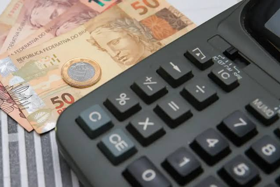 Endividamento bate recorde em SC, mas inadimpl&ecirc;ncia cai