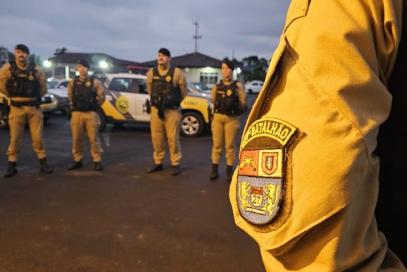 Pol&iacute;cia registra pris&otilde;es por tr&aacute;fico de drogas e cumprimento de mandados na regi&atilde;o