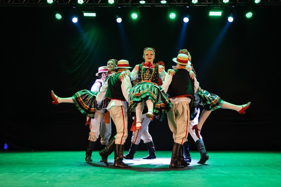 Porto Uni&atilde;o participa de etapa regional do Festival Dan&ccedil;a Catarina nesta quinta-feira