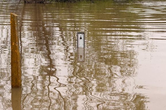 Rio Igua&ccedil;u chega a 4,74 metros em S&atilde;o Mateus do Sul na manh&atilde; desta segunda-feira