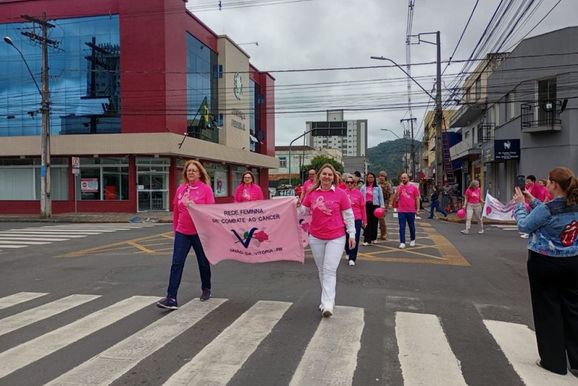 15&ordf; Caminhada Rosa contra o C&acirc;ncer ser&aacute; realizada nesta quarta-feira
