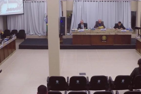 C&acirc;mara de Porto Uni&atilde;o cobra medidas de seguran&ccedil;a na perimetral e aprova projetos