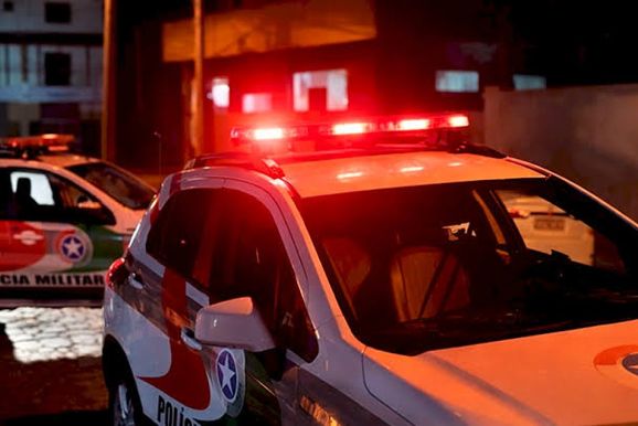 Homem usa comprovante falso para conseguir pedido de comida em Porto Uni&atilde;o
