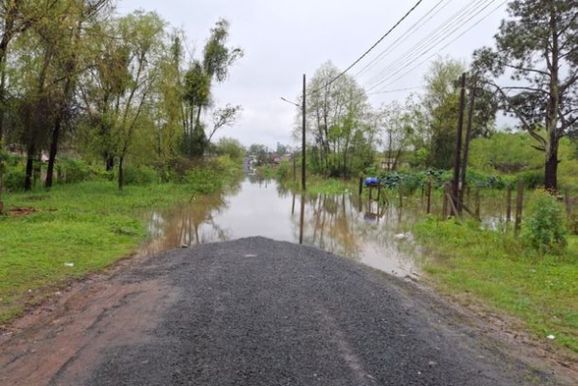 Rio Igua&ccedil;u registra 6,16 metros na manh&atilde; deste domingo