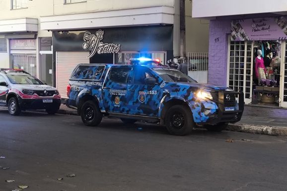 Homem &eacute; preso ap&oacute;s descumprir medida protetiva e amea&ccedil;ar companheira em Vargem Grande 