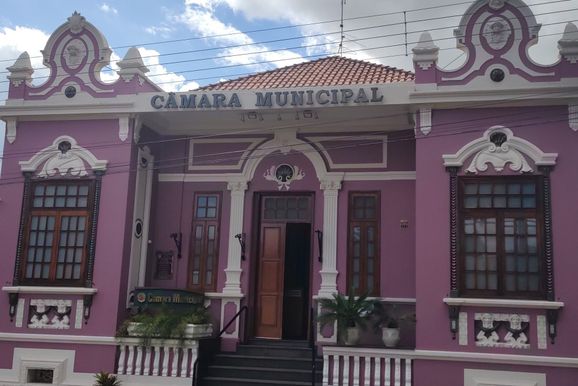 C&acirc;mara Municipal gastou mais de R$ 3 milh&otilde;es em 2025, revela TCE-SP