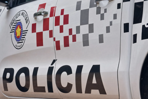 PM encontra drogas, balan&ccedil;a e dinheiro em resid&ecirc;ncia de Vargem Grande do Sul