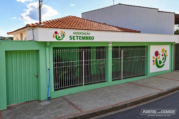 Projeto Florescer oferece acolhimento e apoio emocional gratuito para mulheres