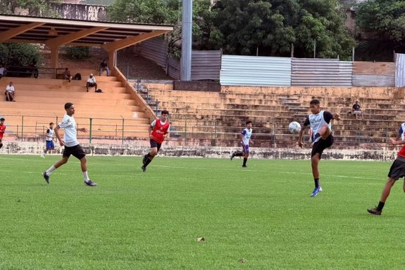 Caldense realiza peneira em Vargem Grande do Sul em busca de novos talentos