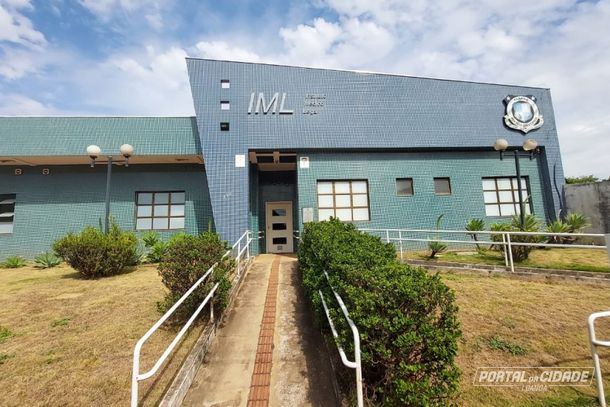 O Instituto M&eacute;dico Legal (IML) de Paranava&iacute; foi acionado para fazer a remo&ccedil;&atilde;o do corpo.