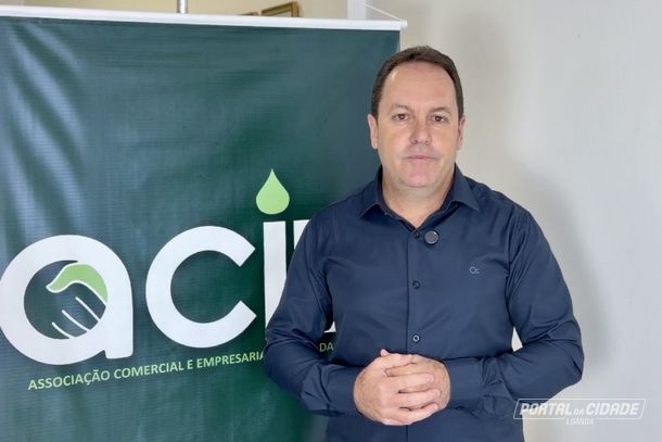 Carlos tamb&eacute;m &eacute; conhecido por estar a frente da PlugIn Cria&ccedil;&otilde;es h&aacute; quase duas d&eacute;cadas.