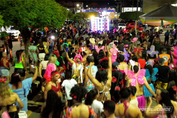 Registro carnaval 2025 em Coelho Neto