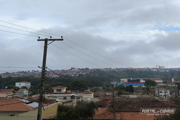 Vargem Grande do Sul tem semana com neblina, chuva e frio nas manh&atilde;s