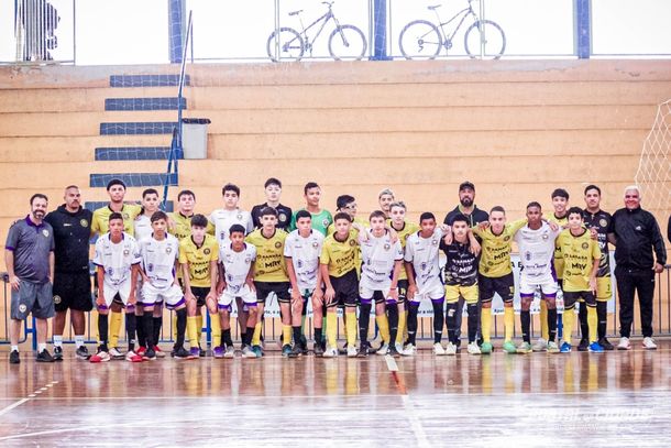AFA enfrentou tradicional Pulo Futsal em amistosos de base em Vargem Grande do Sul