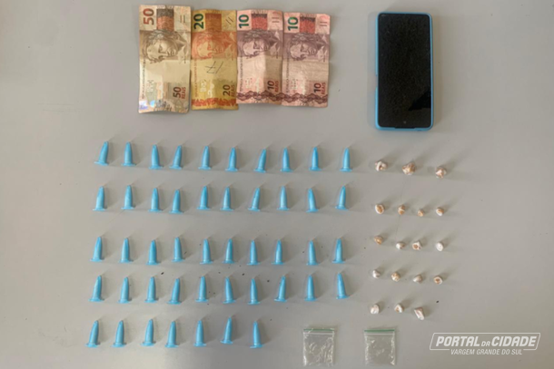 Pol&iacute;cia Militar apreende adolescente por tr&aacute;fico de drogas em Vargem Grande do Sul