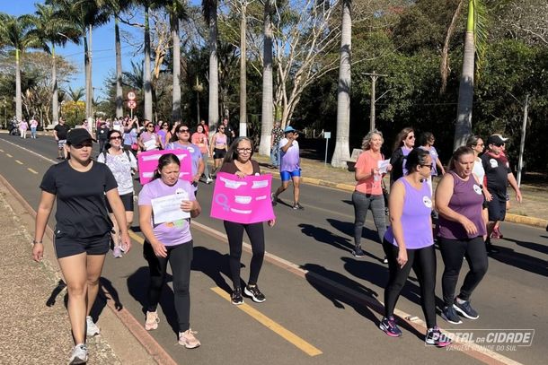 A&ccedil;&atilde;o: Caminhada pelo Fim da Viol&ecirc;ncia Contra a Mulher faz parte da campanha Agosto Lil&aacute;s