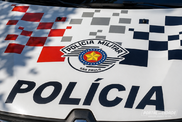 Homem &eacute; preso ap&oacute;s agredir familiar com faca no em Vargem Grande do Sul