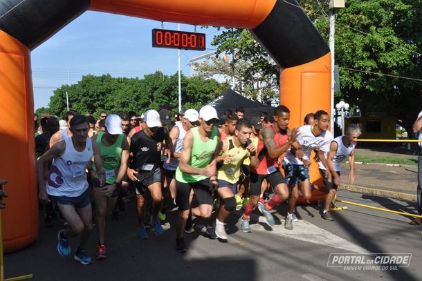Corrida proclama&ccedil;&atilde;o da independ&ecirc;ncia do Brasil e tamb&eacute;m faz parte da programa&ccedil;&atilde;o de anivers&aacute;rio de Vargem Grande do Sul
