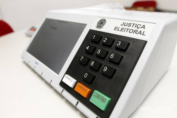 Eleitores dever&atilde;o ficar atentos &agrave;s orienta&ccedil;&otilde;es da Justi&ccedil;a Eleitoral para a vota&ccedil;&atilde;o que ocorre neste domingo (4)