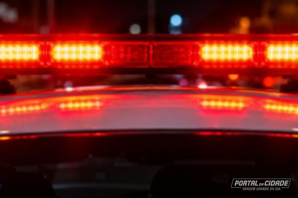 Adolescentes s&atilde;o apreendidos por tr&aacute;fico de drogas em Vargem Grande do Sul