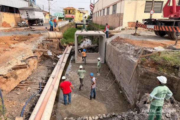 Obras seguem em ritmo acelerado e dever&atilde;o ser conclu&iacute;das em at&eacute; 90 dias