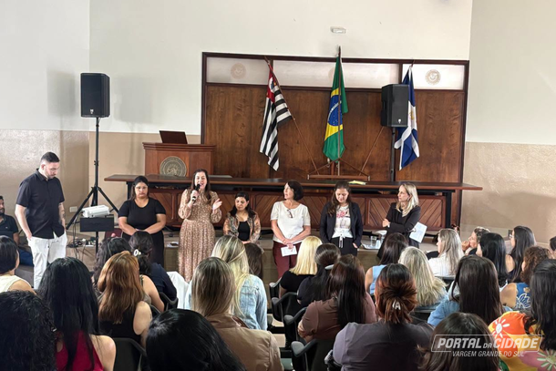 Vargem Grande do Sul realiza 3&ordm; Encontro de Forma&ccedil;&atilde;o das Creches Municipais