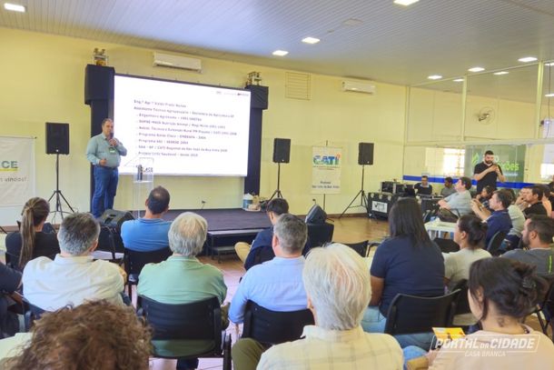 "Agro Conex&otilde;es" re&uacute;ne produtores de leite e derivados em S&atilde;o Jo&atilde;o da Boa Vista