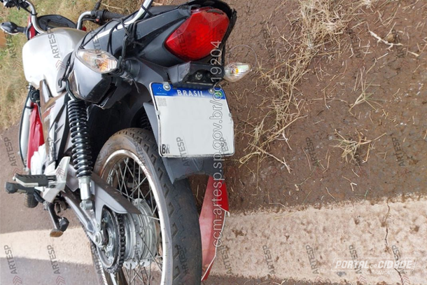 Motociclista morre ap&oacute;s acidente na SP-215 em Casa Branca