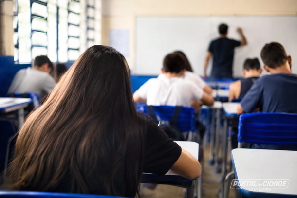 Especialista alerta para sinais de bullying ap&oacute;s caso em escola de Venda Branca