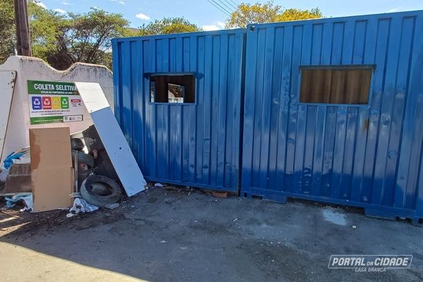 &Aacute;guas da Prata paga recompensa a quem denunciar descarte irregular de lixo