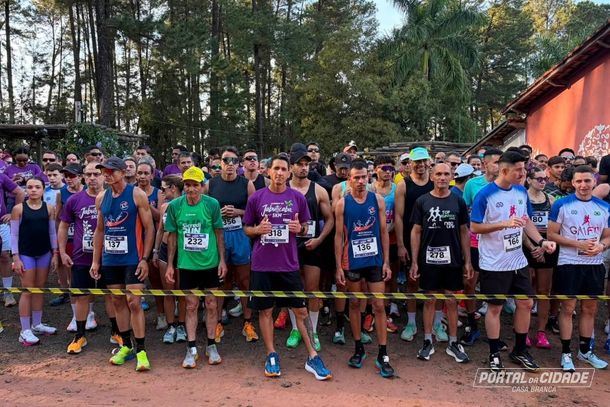 Corrida da Jabuticaba re&uacute;ne cerca de 500 atletas em Casa Branca