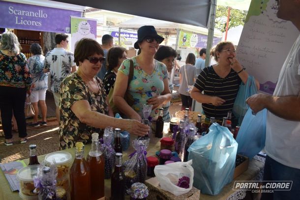 Interessados j&aacute; podem se inscrever para expor no Festival Gastron&ocirc;mico da Jabuticaba
