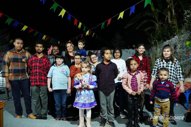Instituto Acolher completa 1 ano transformando vidas em Casa Branca